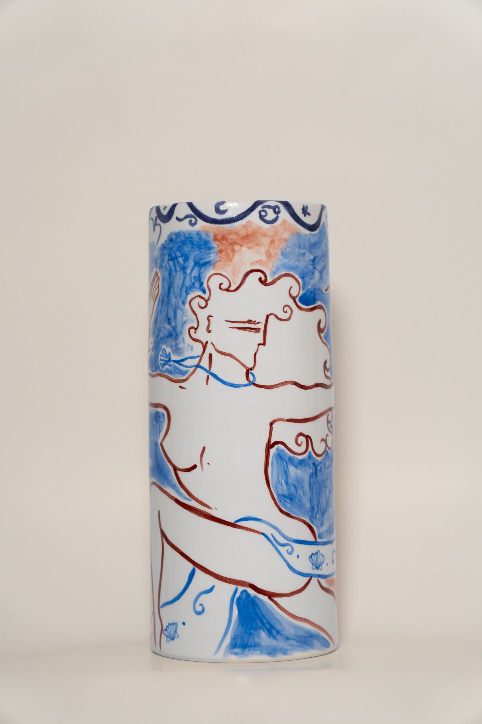 THE HUNTRESS - CERAMIC VASE