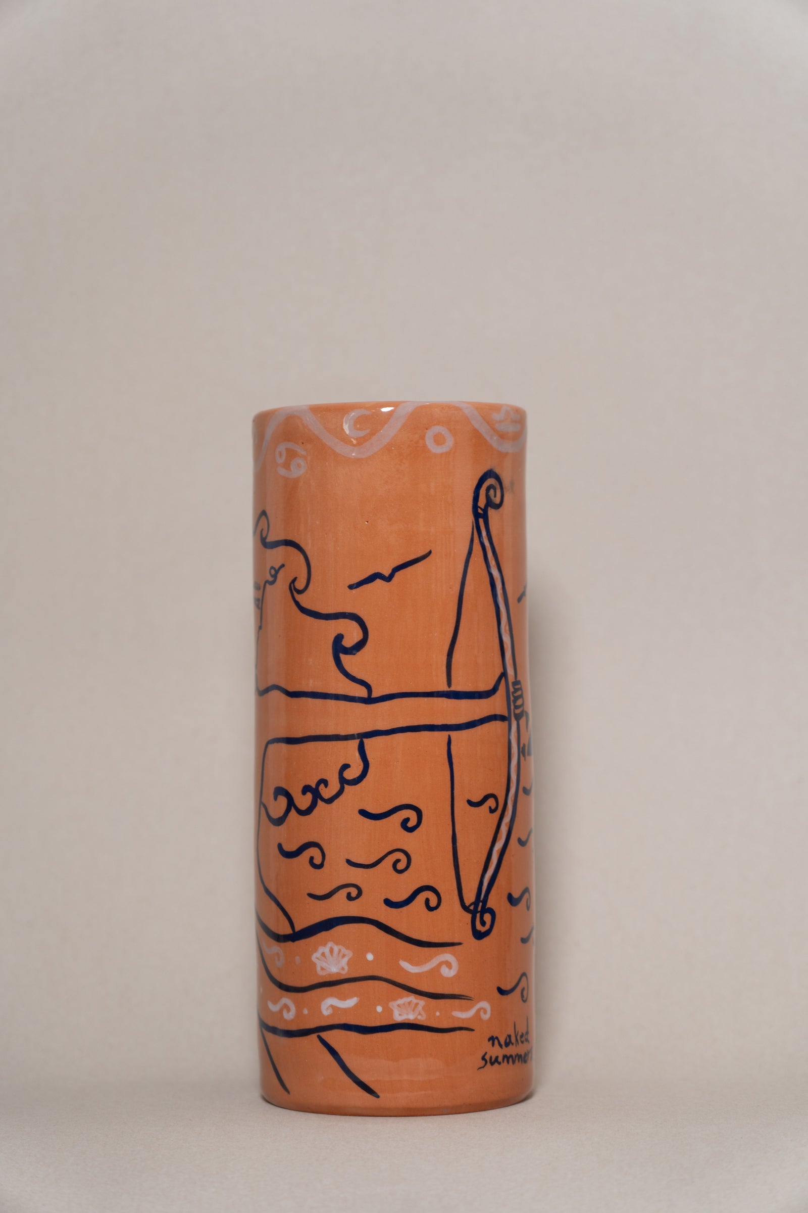 HUNTRESS - TERRACOTTA CERAMIC VASE