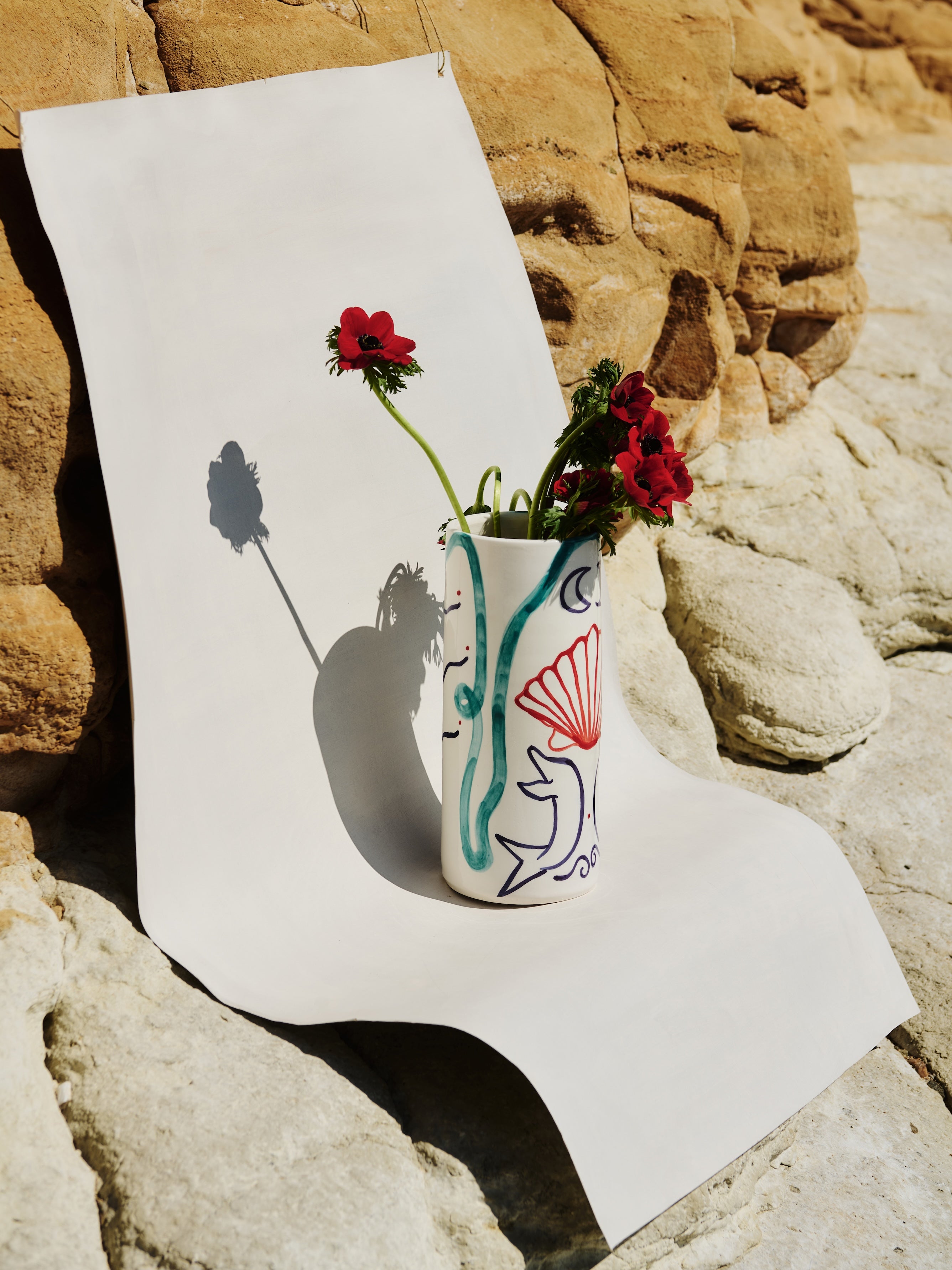 DOLPHINS & SHELL - CERAMIC VASE