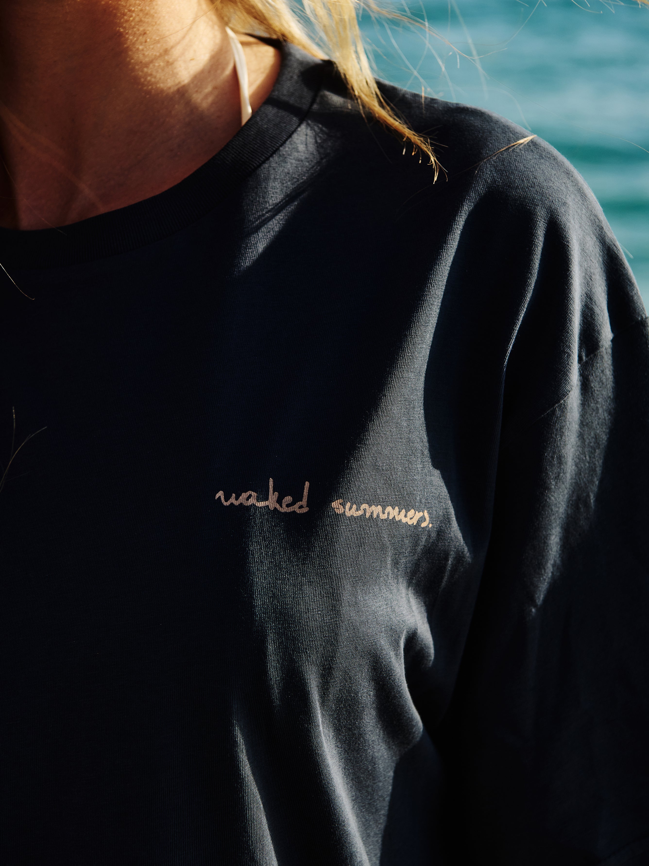 A SUMMER DAY TSHIRT - GENDER NEUTRAL