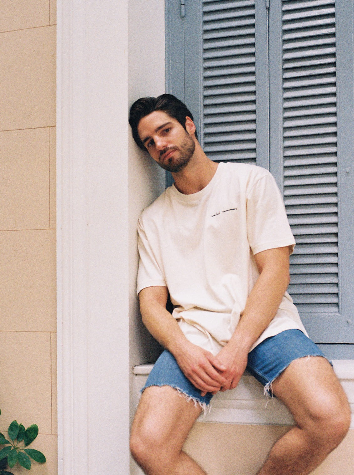 SUMMER ANGELS OLIVE - TSHIRT / GENDER NEUTRAL