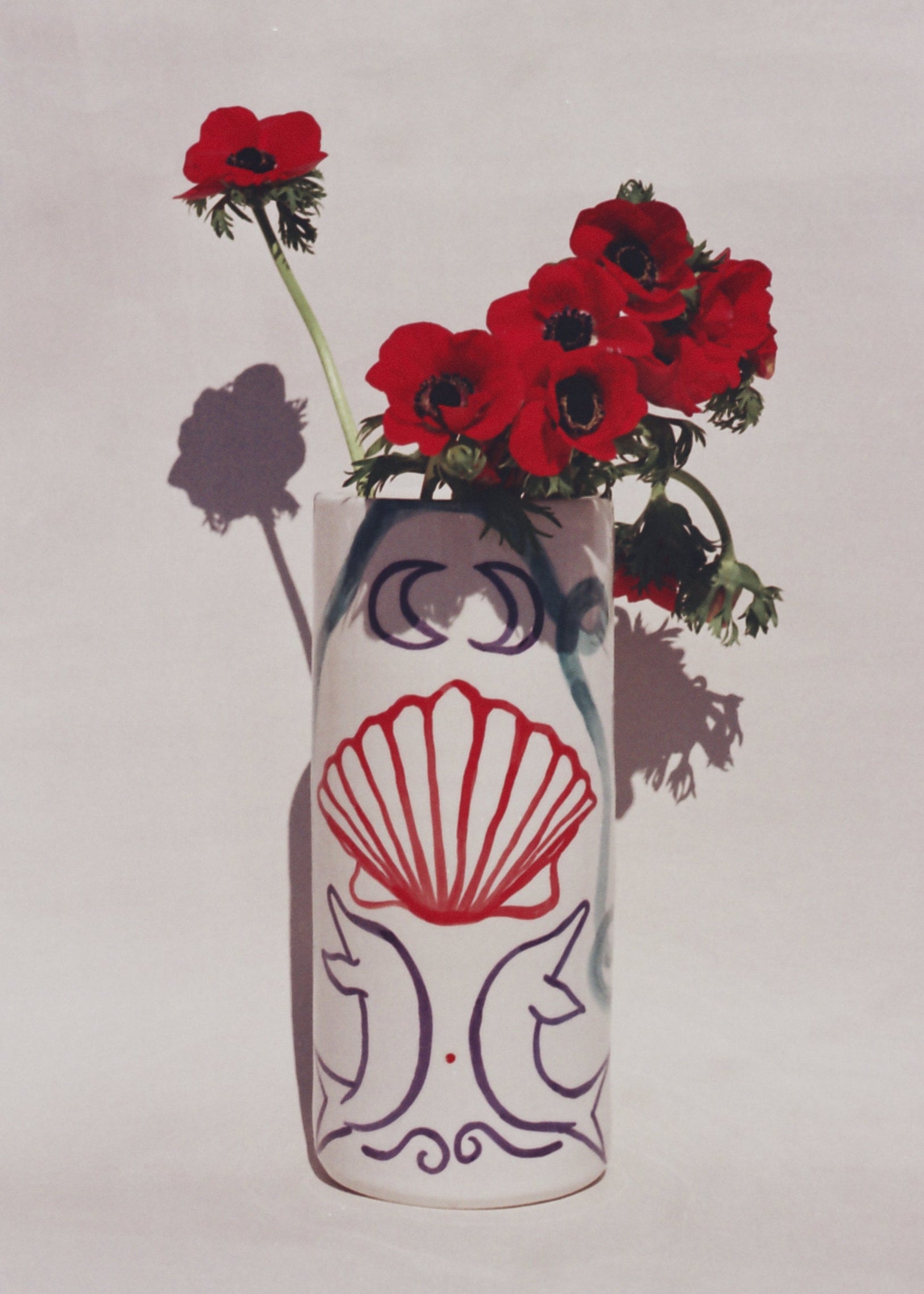 DOLPHINS & SHELL - CERAMIC VASE
