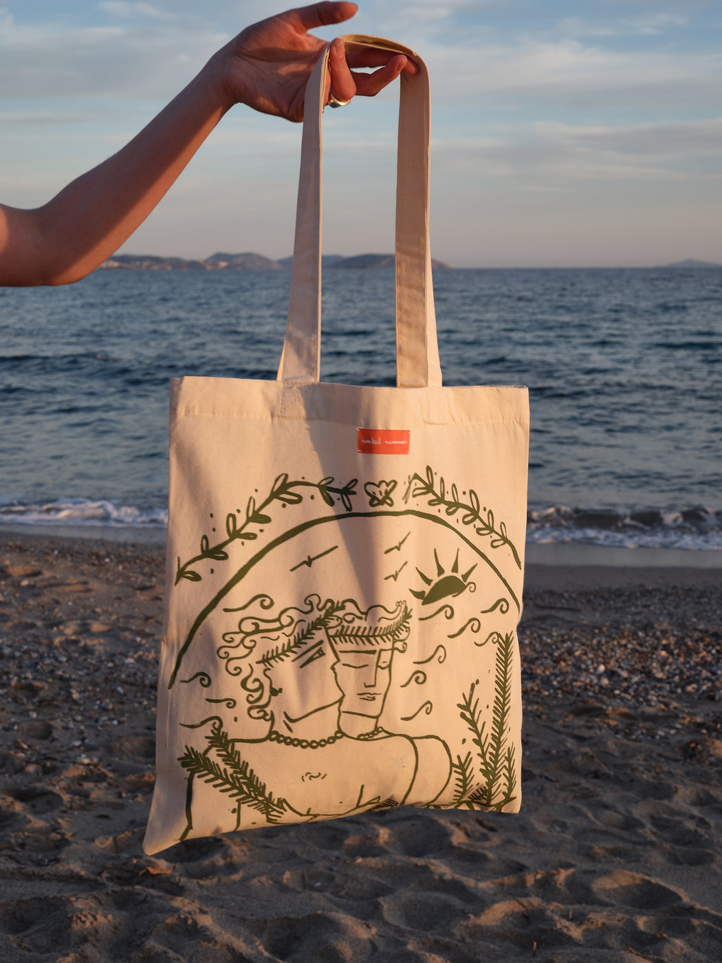 SUNSET HUG OLIVE- TOTE BAG