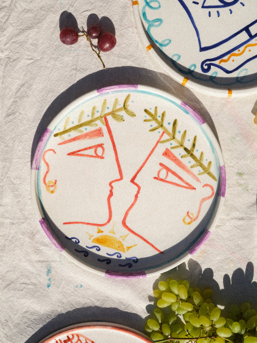 GAZE RED - CERAMIC PLATTER